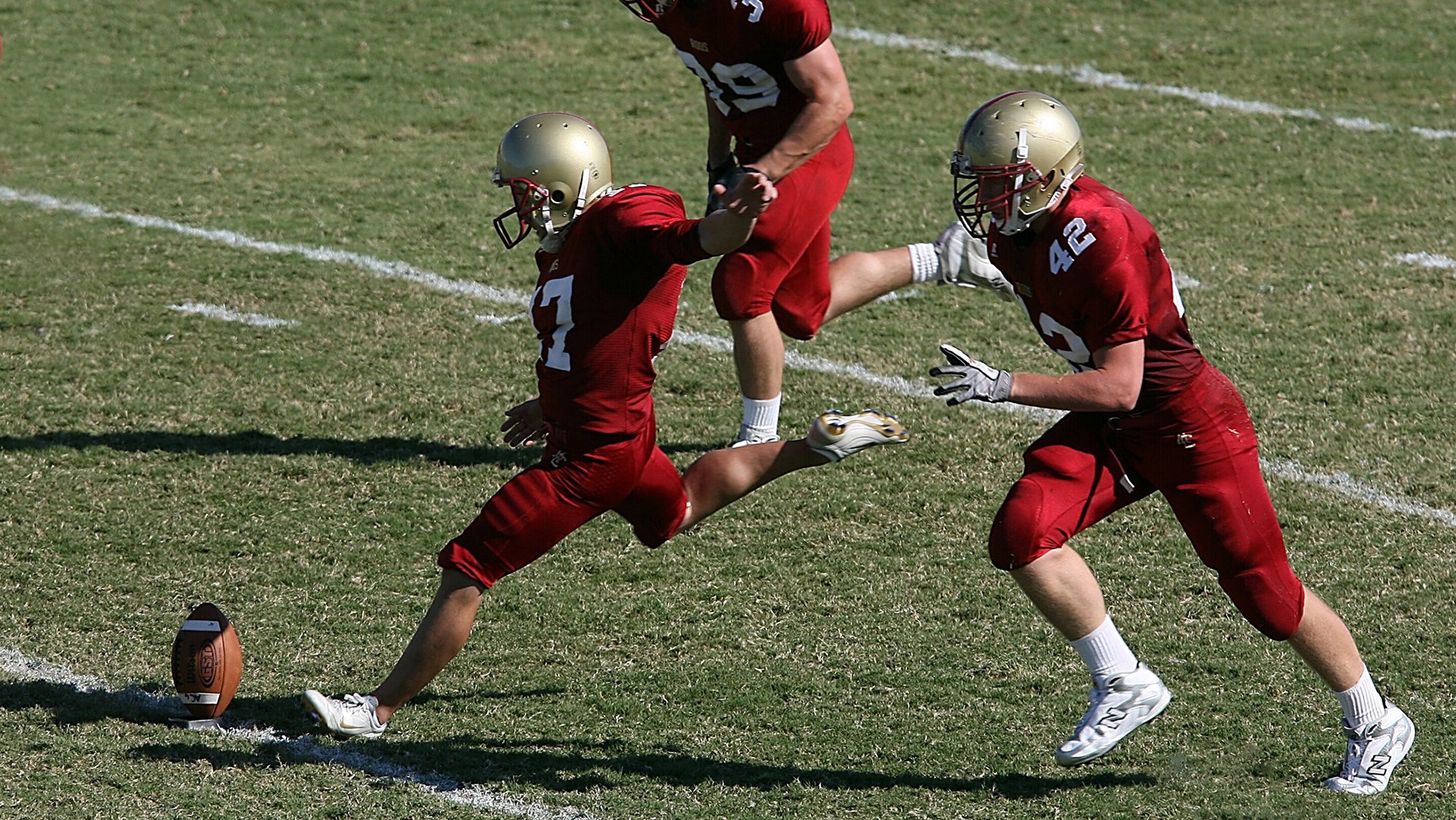 弗兰:全黑队的“全能锋线”,无论进攻还是防守,他都能贡献力量